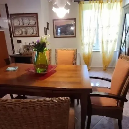 Rita Feriehus Giugliano In Campania